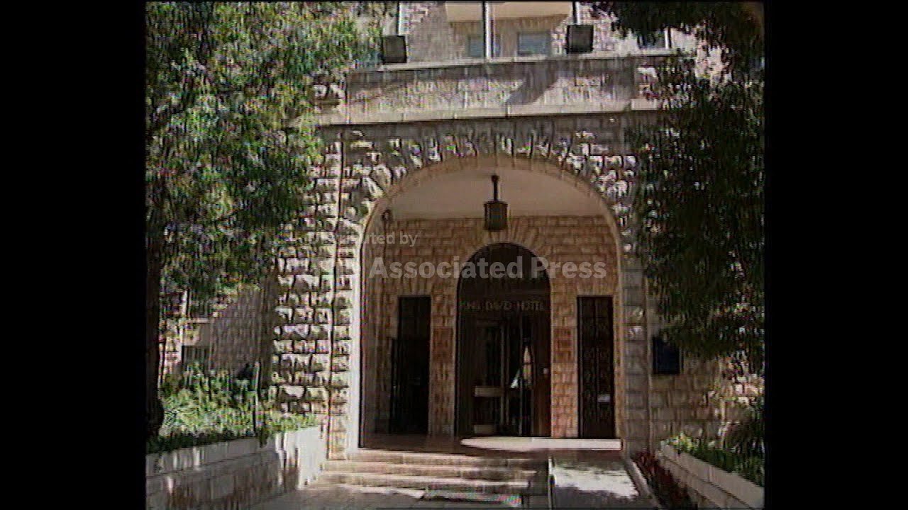 Israel - Li Lan Qing meets David Levy for talks