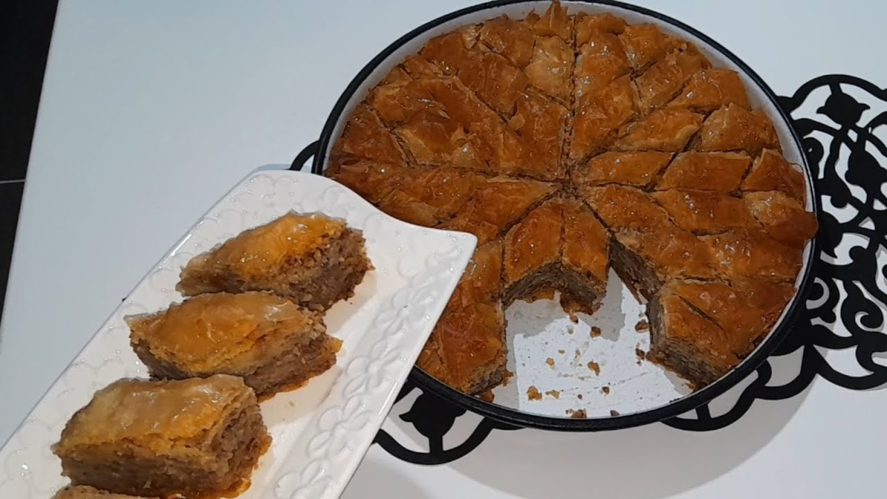 Najukusnija Baklava po starom receptu sa posebnim filom.Baklava koja se topi u ustima😊😊