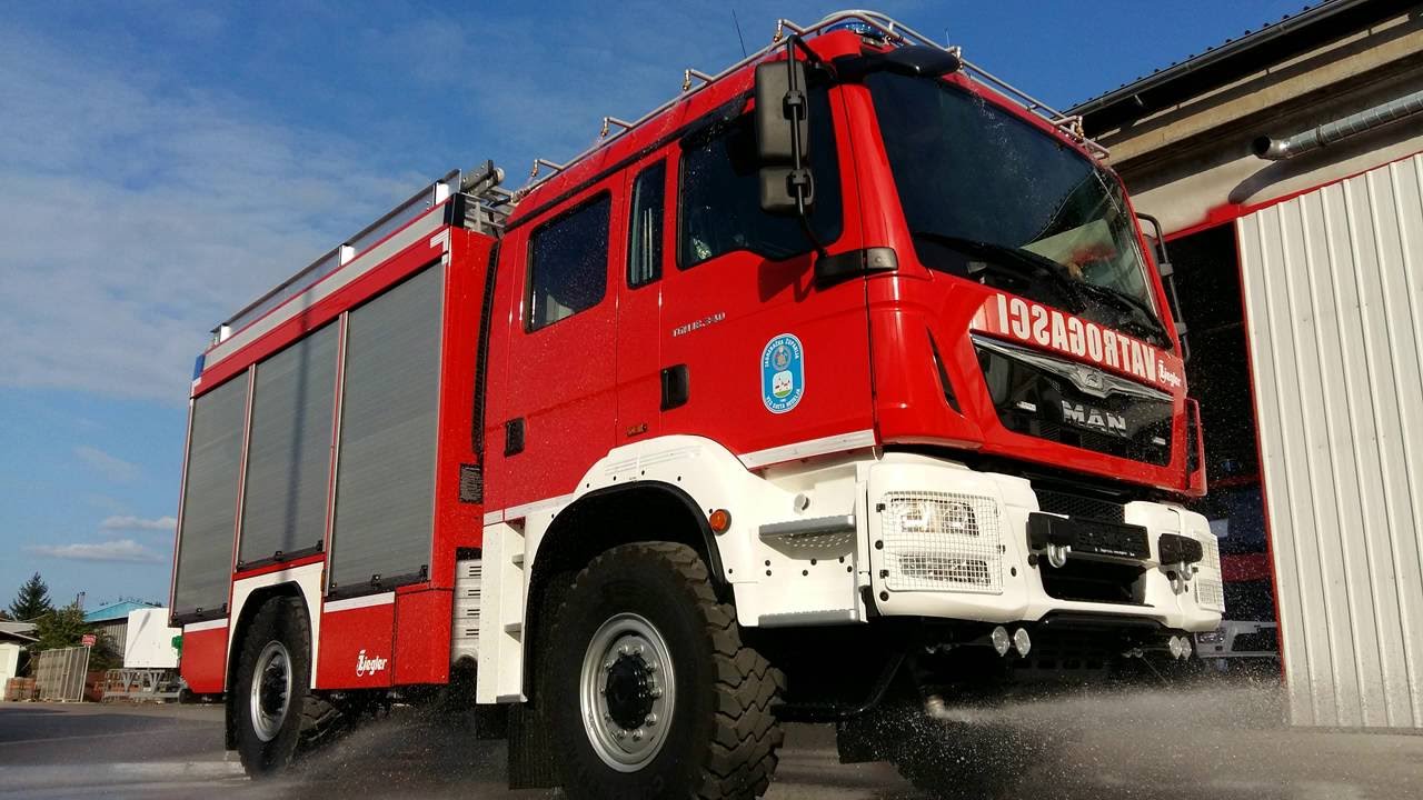 Vatrogasci Sveta Nedelja - (SjCam)- Santa Domenica Firefighters - Daily ride in firefighter truck