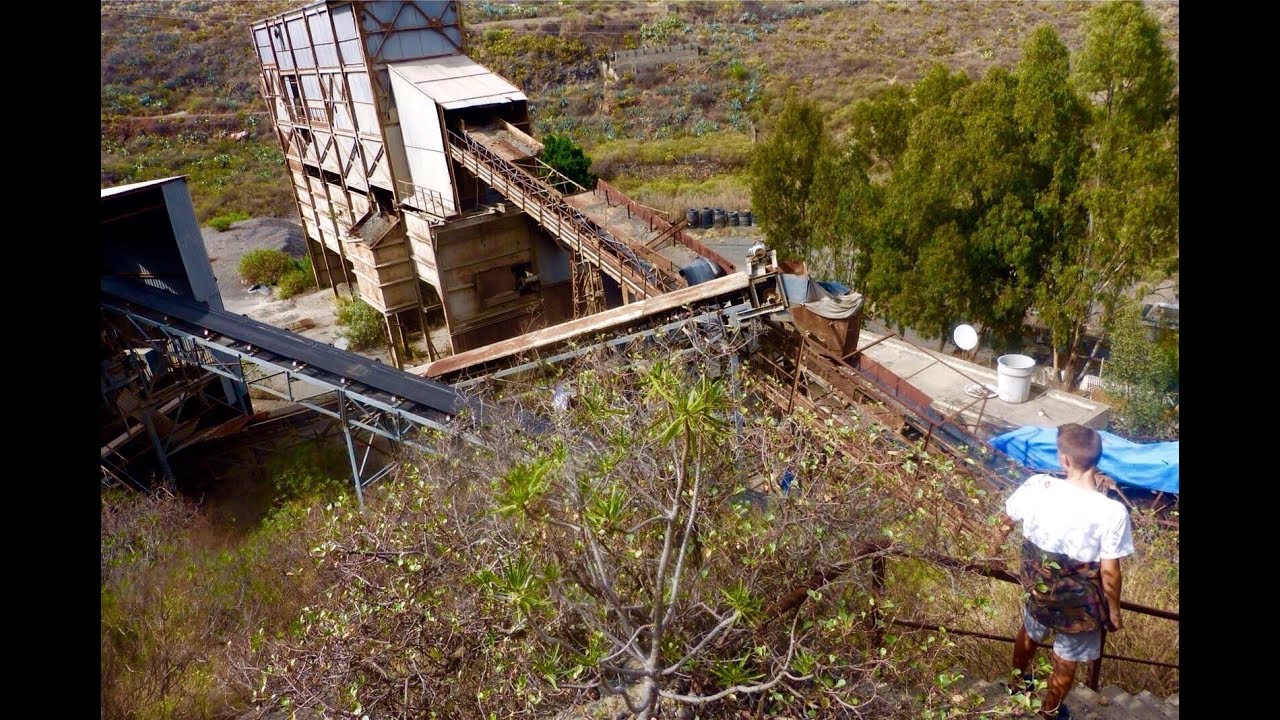 Fabrica de cemento abandonada en San Lorenzo, Gran Canaria