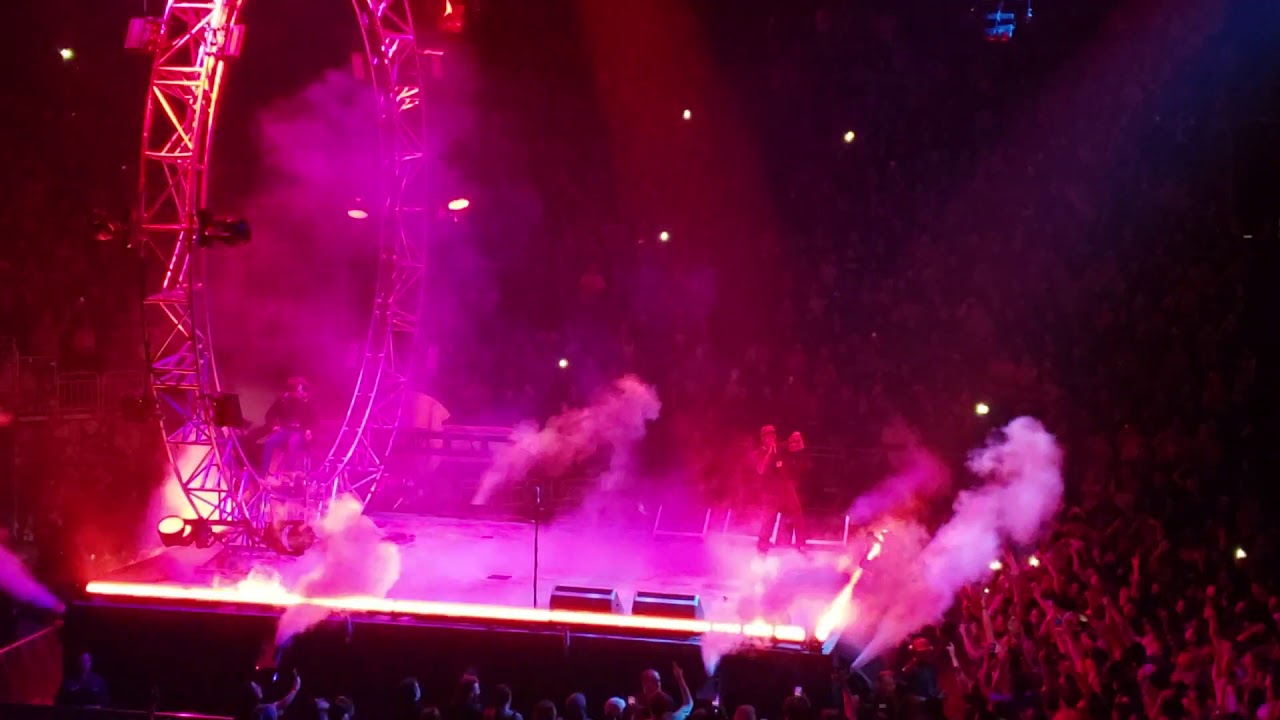 Travis Scott LIVE 