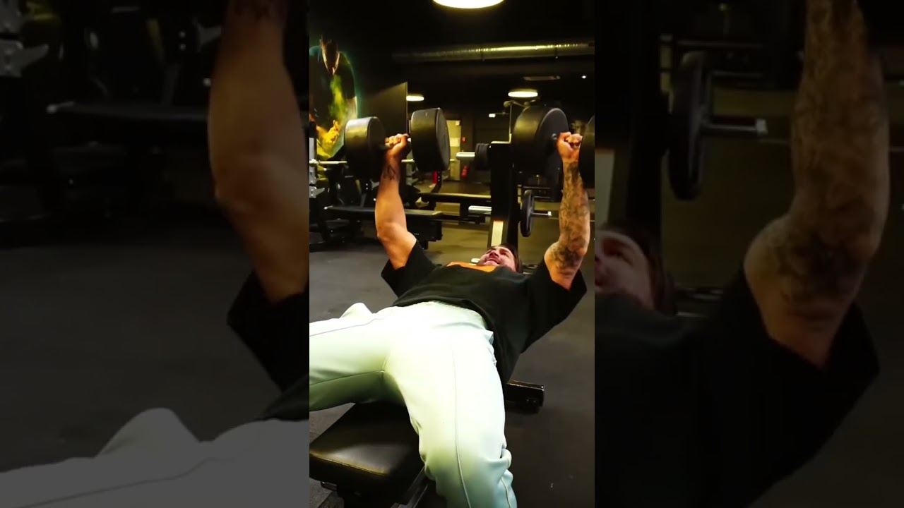 Voici les MEILLEURS exercices pour d&eacute;velopper tes pecs 💪🏼 #pectoraux #training #musculation