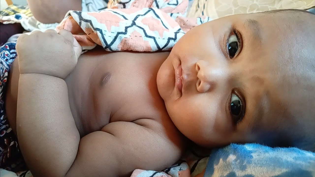 শাফিন এর নতুন খেলার সাথী বোতল | New playing partner of Shafin. #mamunbd93 #baby video