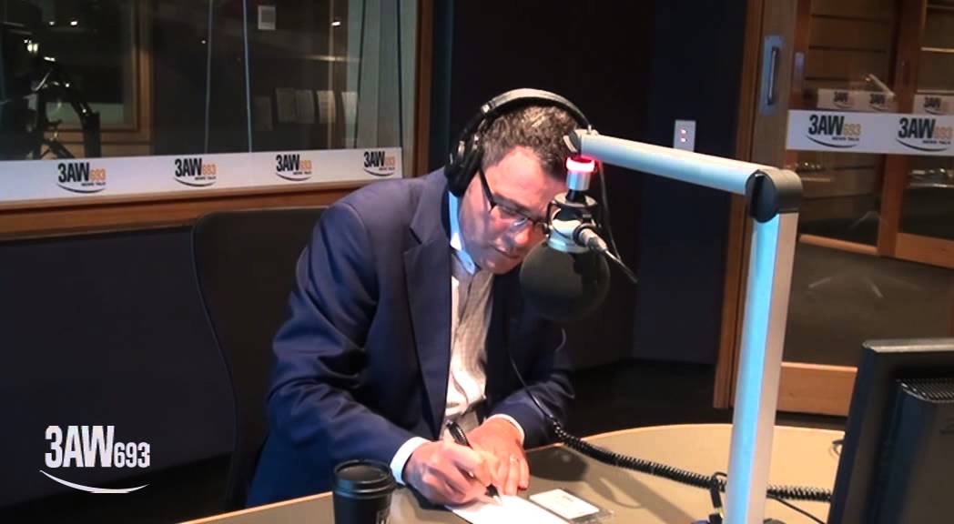 Daniel Andrews takes calls with Tom Elliott on 3AW Drive