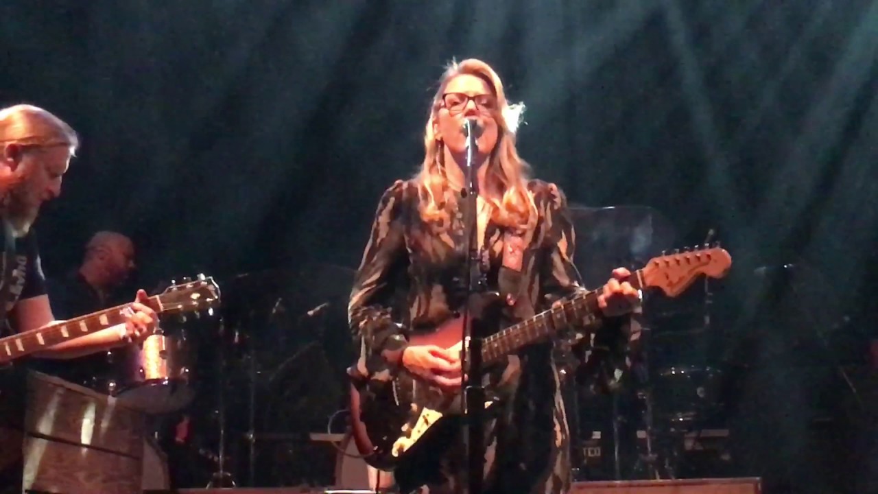 Tedeschi Trucks Band ~  Midnight In Harlem