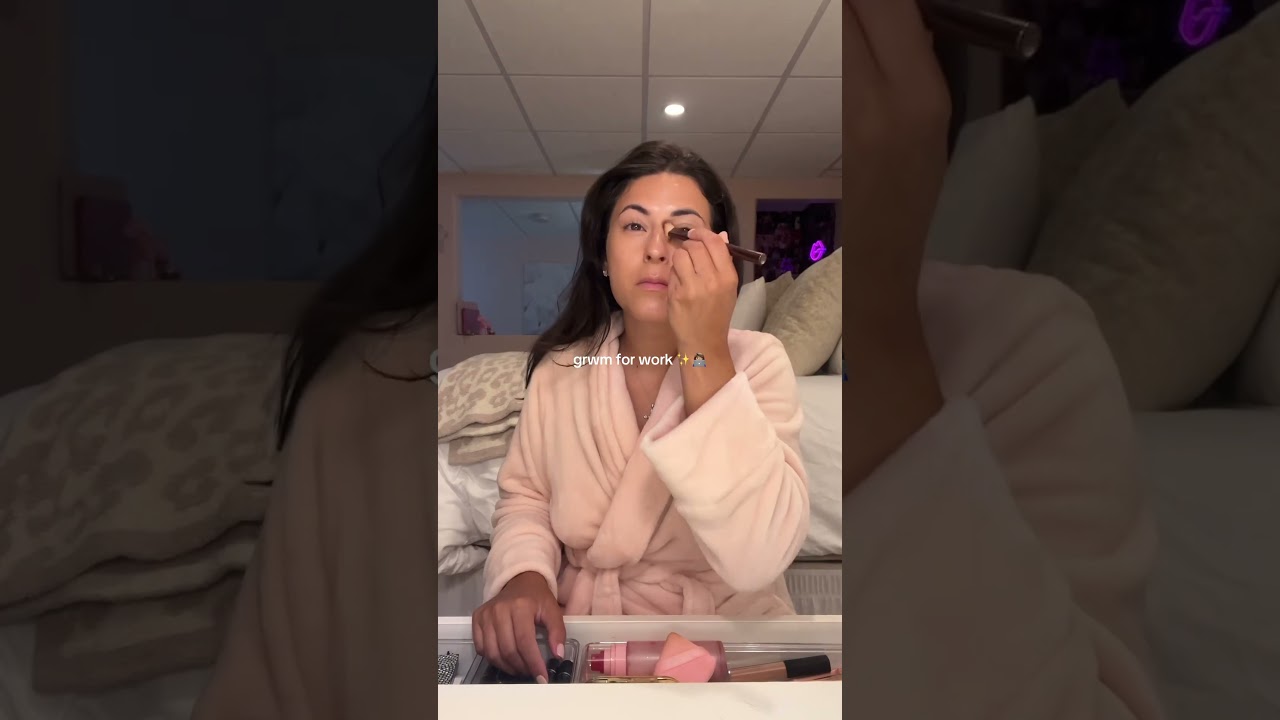 GRWM for work✨ #grwm #grwmmakeup #grwmshorts #workmakeup #makeupshorts #makeuproutine