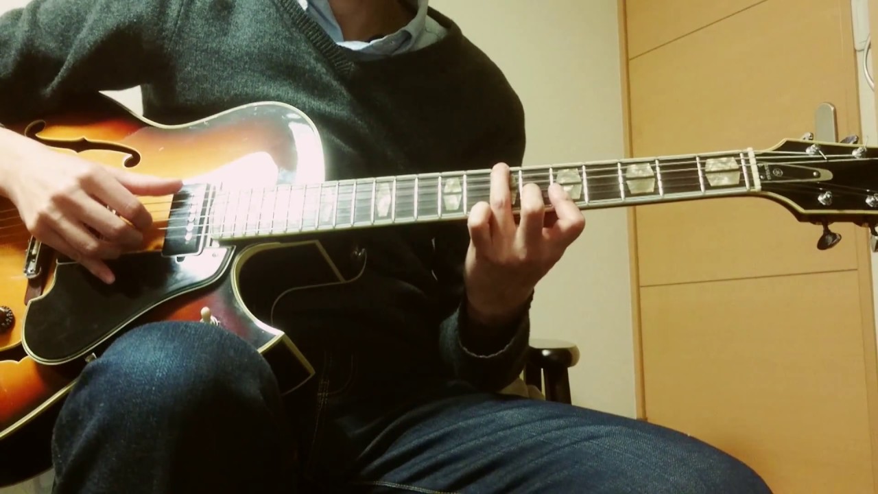 YAMAHA AE-11