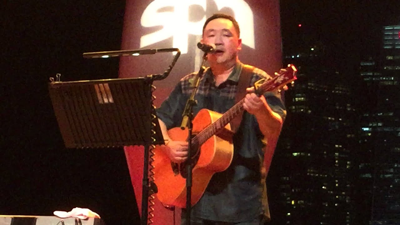 Vincent - David Ng (vocals/guitar)