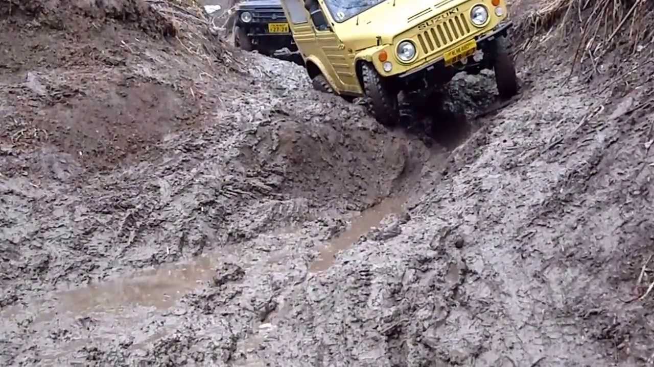 ＳＪ１０　ジムニー　ドロドロです・・・・