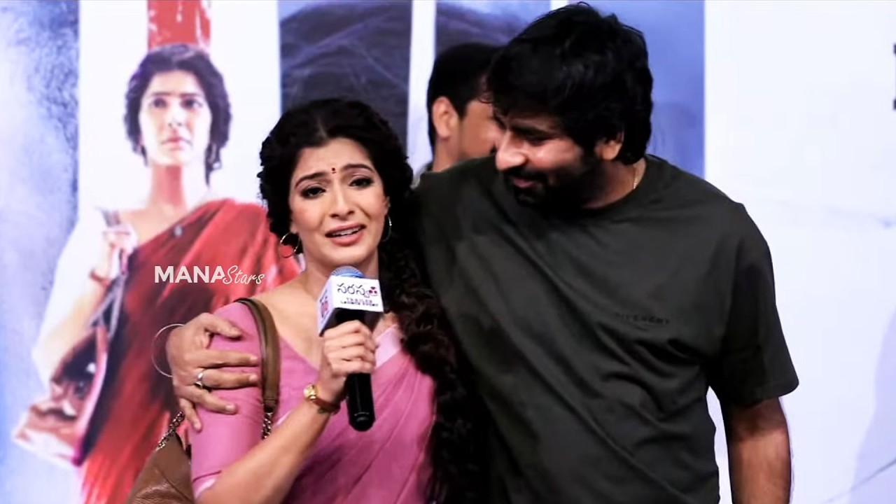 Varalaxmi Sarathkumar Emotional Speech @ #Saraswathi Trailer Launch Event