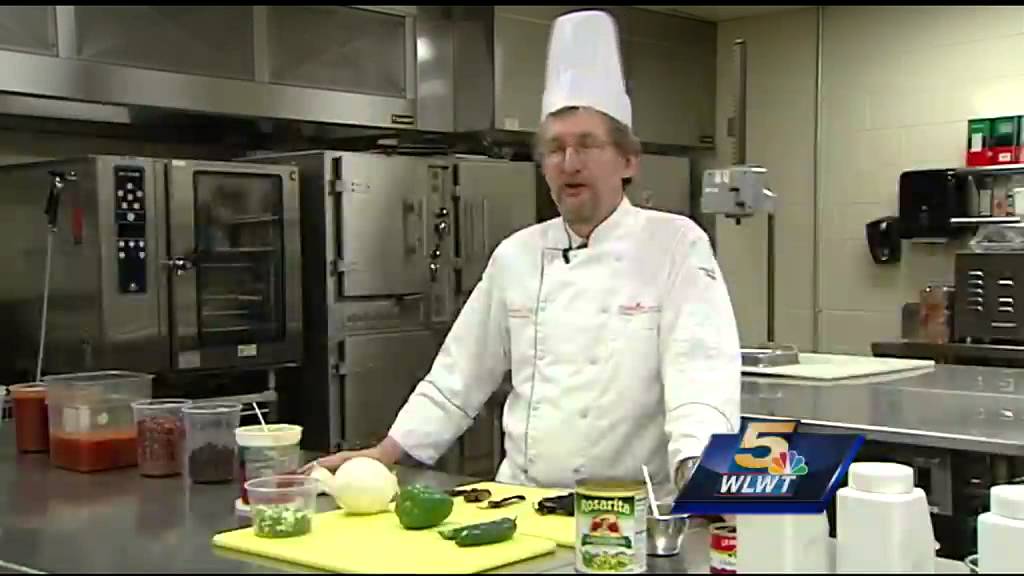 National Chili Day: What makes Cincinnati chili so special?