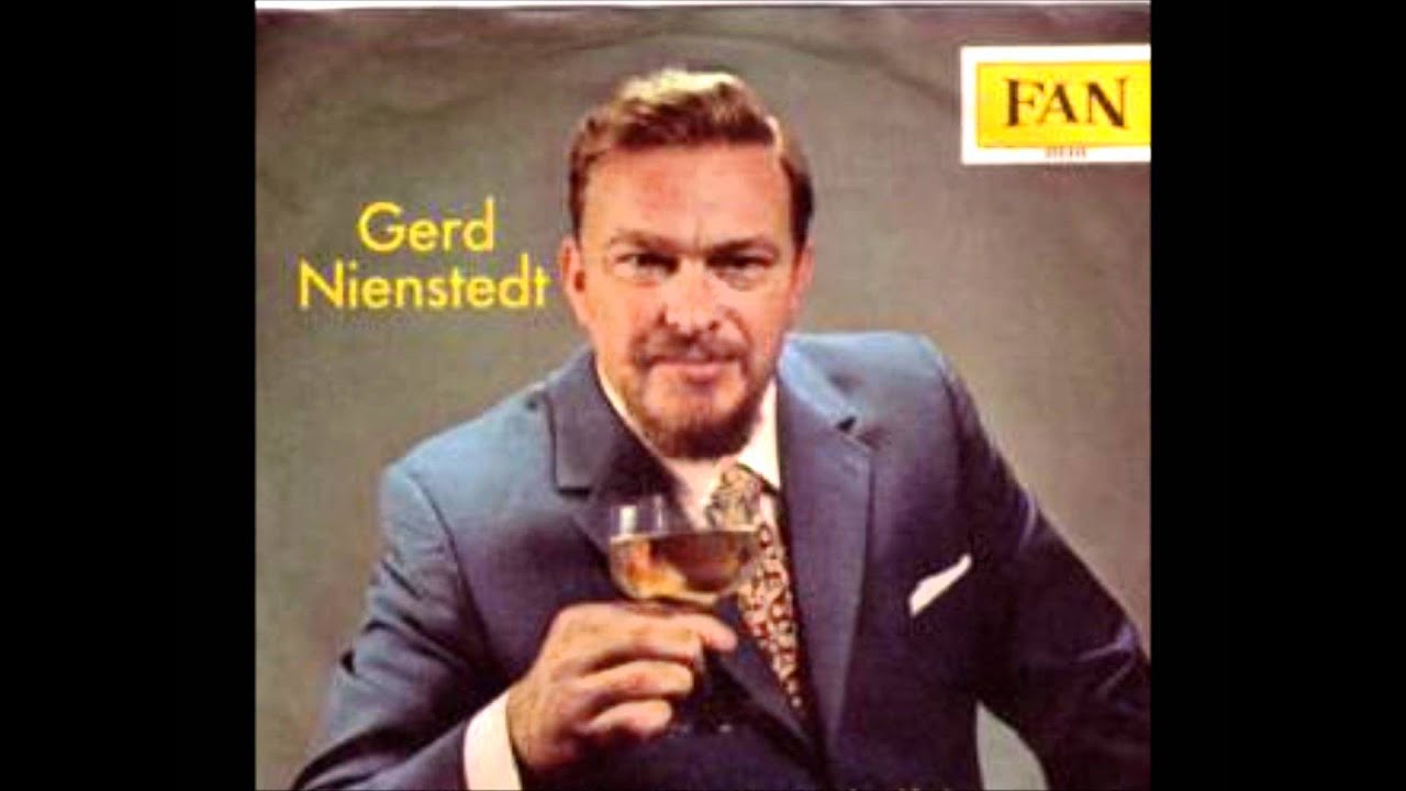 Gerd Nienstedt -- Auch ich war ein Jüngling -- Der Waffenschmied