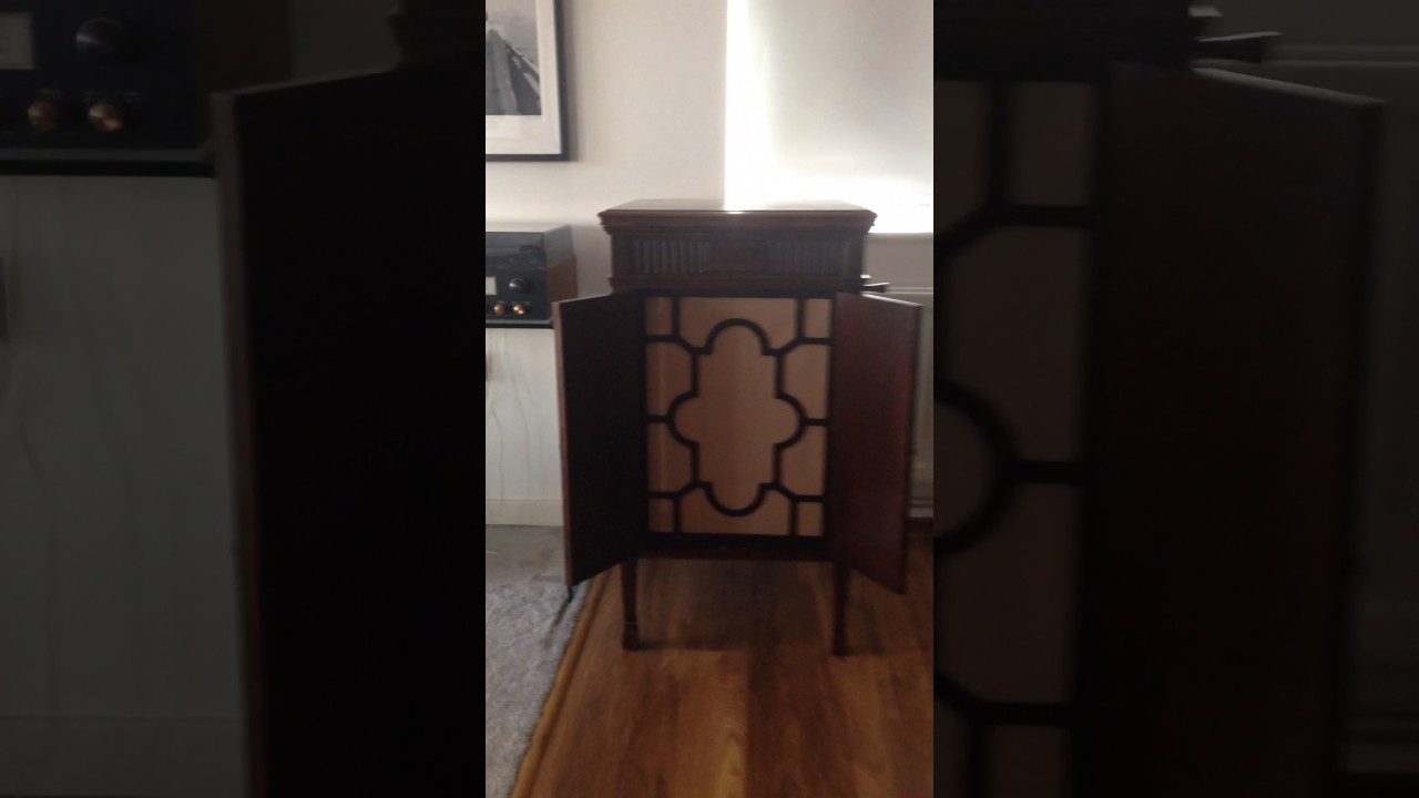 Gramophone Columbia 132a 