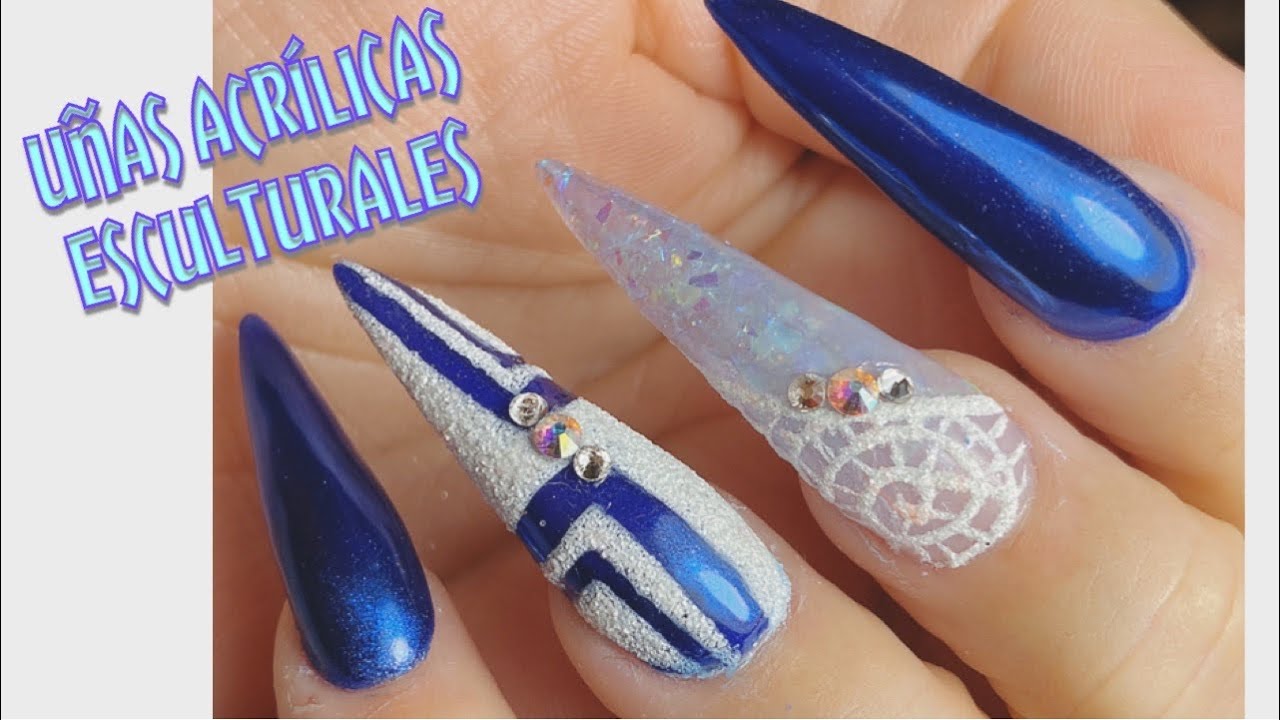 Uñas Acrílicas Esculturales /Diseño En Azul rey y Blanco/Con Efecto Azúcar