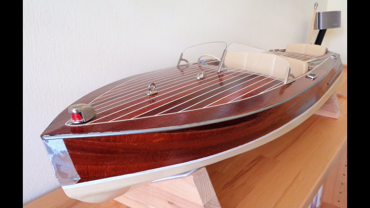 Making of Dumas 1949 CHRIS CRAFT 19' RACING RUNABOUT