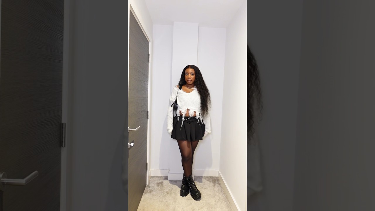 Styling a Skater skirt🤍 #outfitideas #skaterskirt #styleinspo #styletips #outfitinspo #skirts