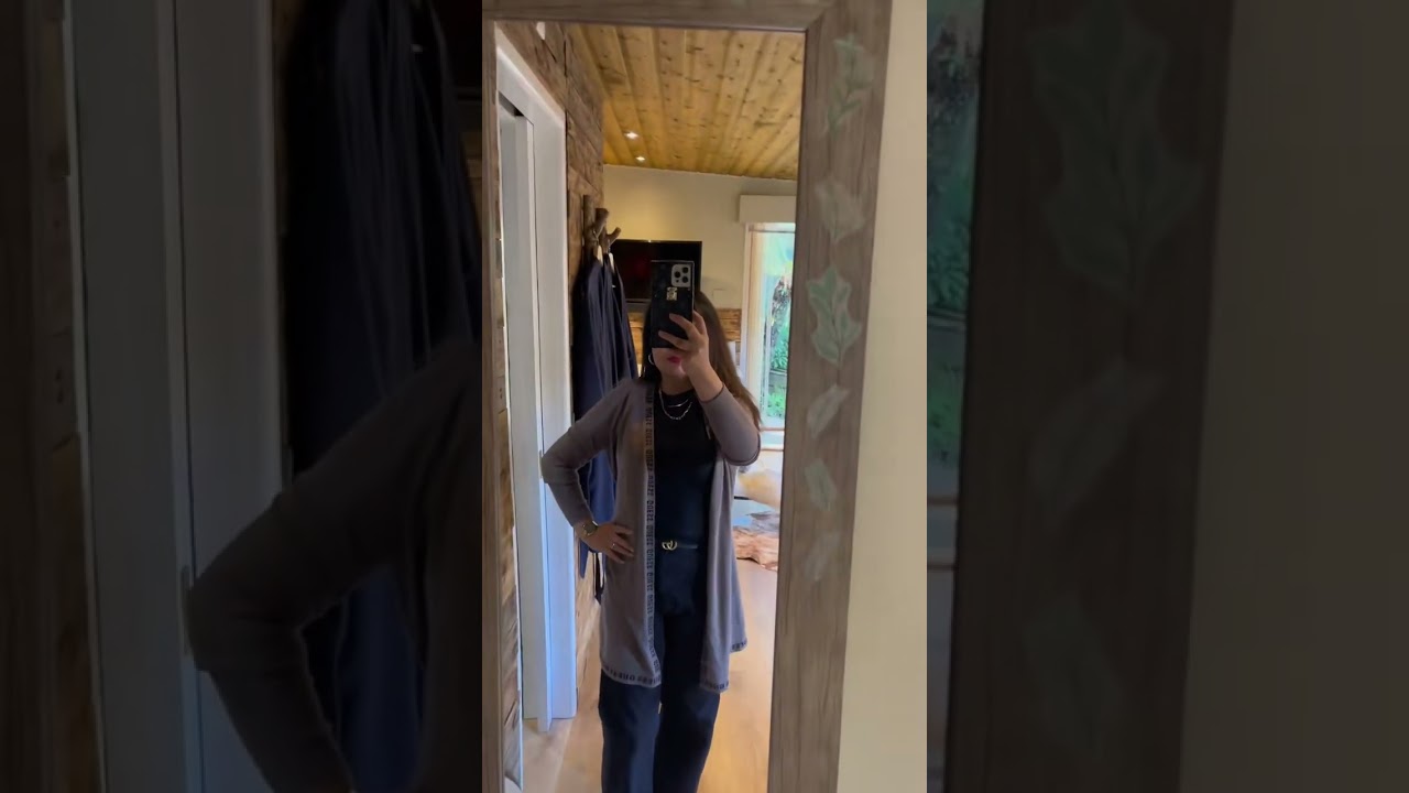 Black Short Sleeve Top & Wide Leg Jean Outfit #zara #GUESS #tkmaxx #over40