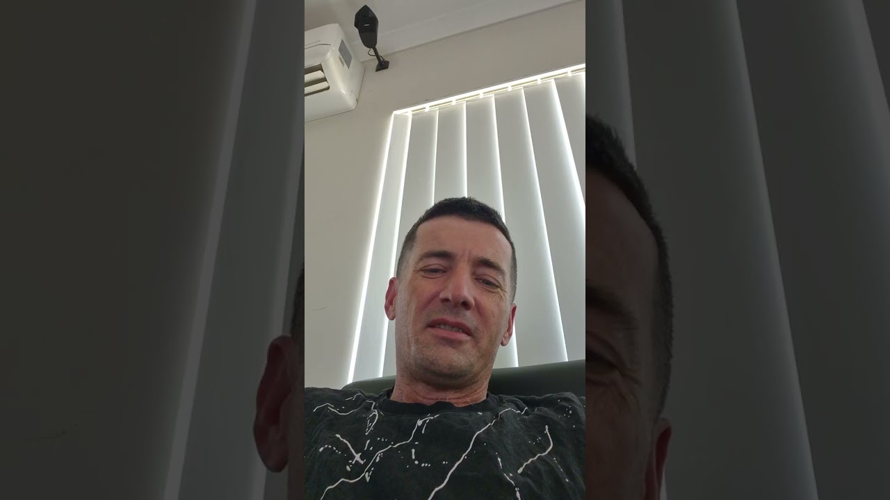 Когда сталкеры не сдаются, это впервые случилось с Дэвидом.