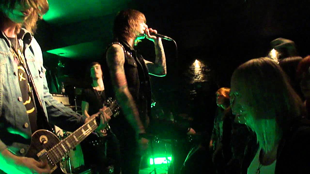Her Bright Skies - Little Miss Obvious | Live @ Reset, Poznan, Poland (11.02.2013)