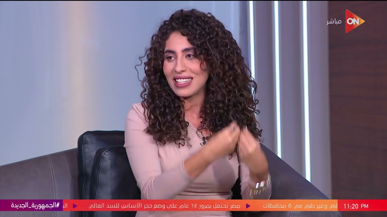 منة القيعي اتحولت من كتابة الشعر بالإنجليزي لـ الغزالة رايقة إزاي؟.. الشاعرة الغنائية تكشف التفاصيل