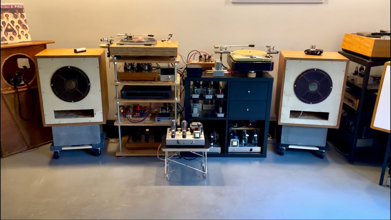 Sparkle - Earth, Wind & Fire via GE A1-400 Speakers