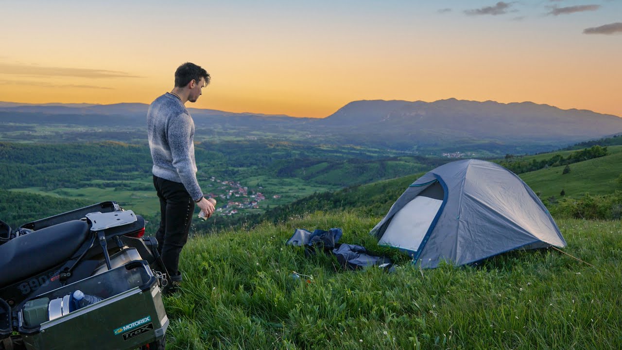 SOLO Riding And Camping Along The Ridge - Pure KTM 990 Sound