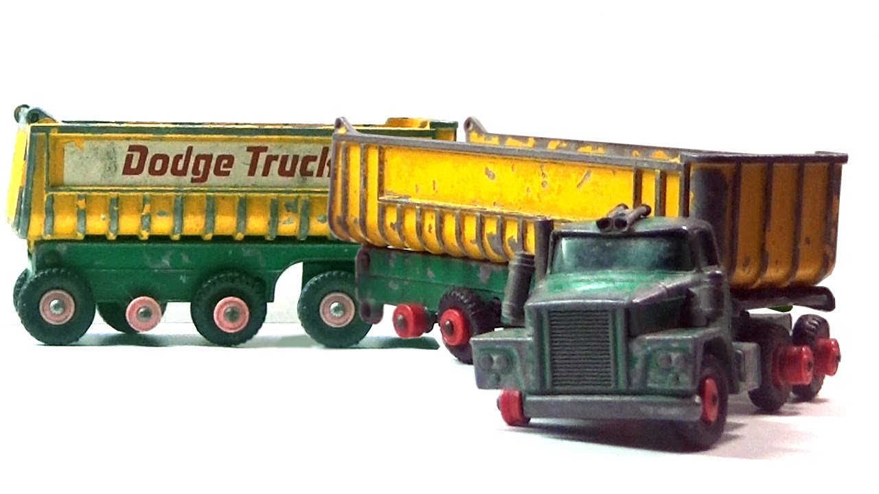 Ремонт MMatchbox Dodge Tractor в комплекте Fruehauf Самосвалы №K-16. Литая модель.