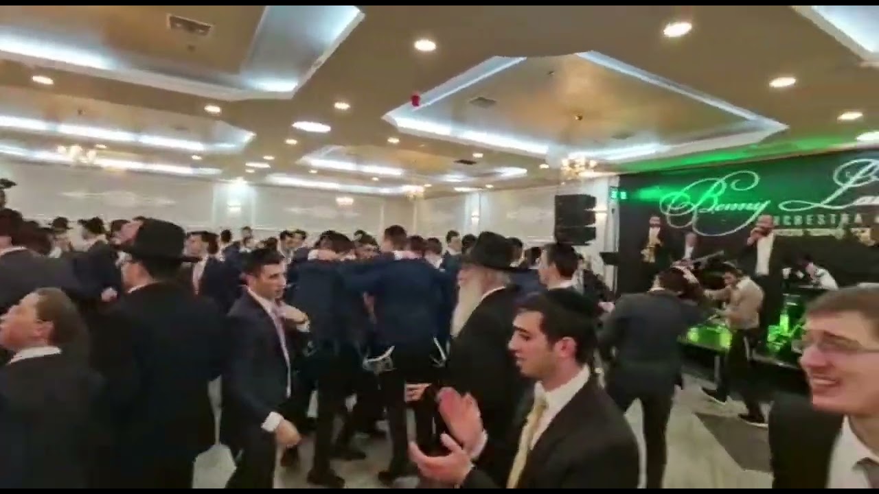 חתונה עם הזמר מוטי לייכטער ותזמורת של בני לאופר
