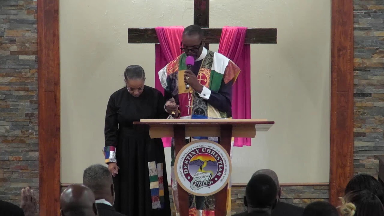 SUNDAY ORDINATION SERVICE-PASTOR VALERIE HOLCOMB-08MAR26