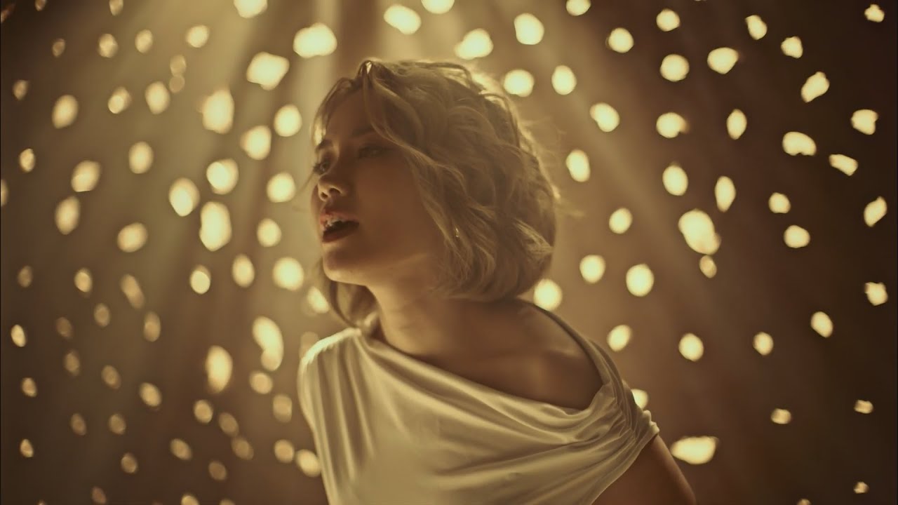 D-Vision (ft. Jewel) | မင်း (Official Music Video)