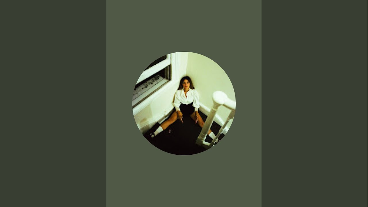 emily roberts is live