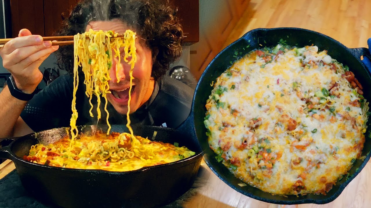 Сырные чоризо начос, приготовленные с ЛАПШОЙ РАМЕН!?