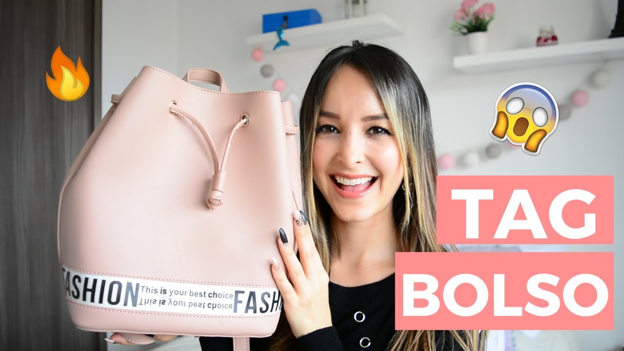 👜 Que hay en mi bolso, versión Cuarentena! / Sara Alzate