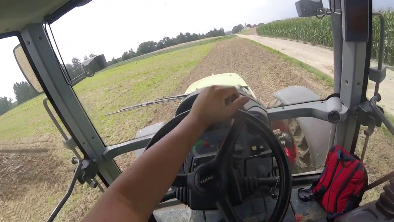 Pflügen 2017 mit Class Ares 657 ATZ und Kuhn Standart S
