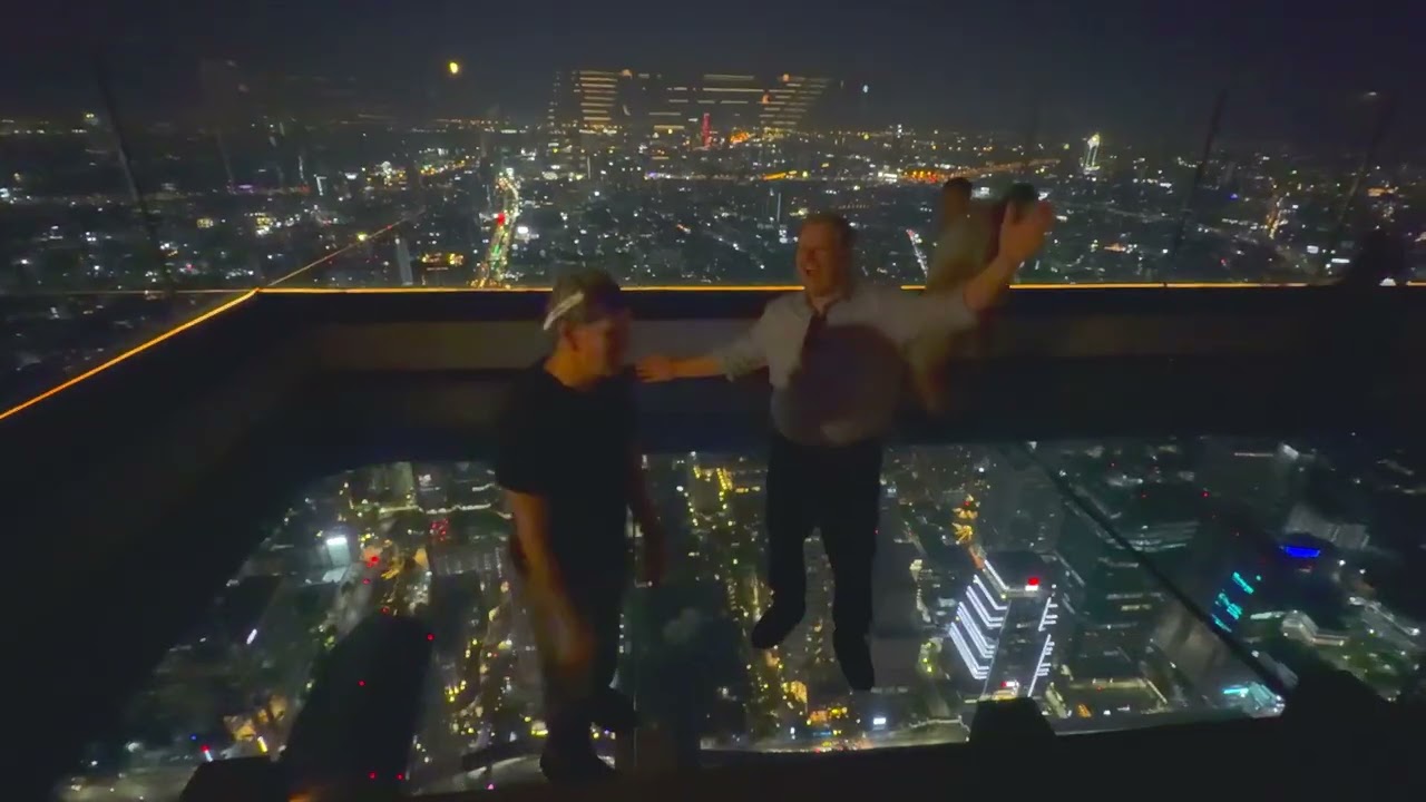 King Power Mahanakhon SkyWalk.曼谷王权玛哈纳空大厦天空步道