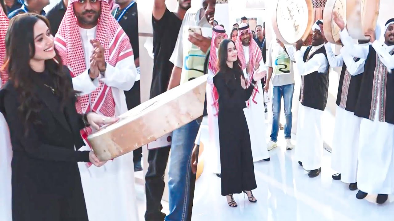 Jannat Zubair Rahmani Gets A Grand Arabic Welcome At The Spectacular Saudi Event In Mumbai
