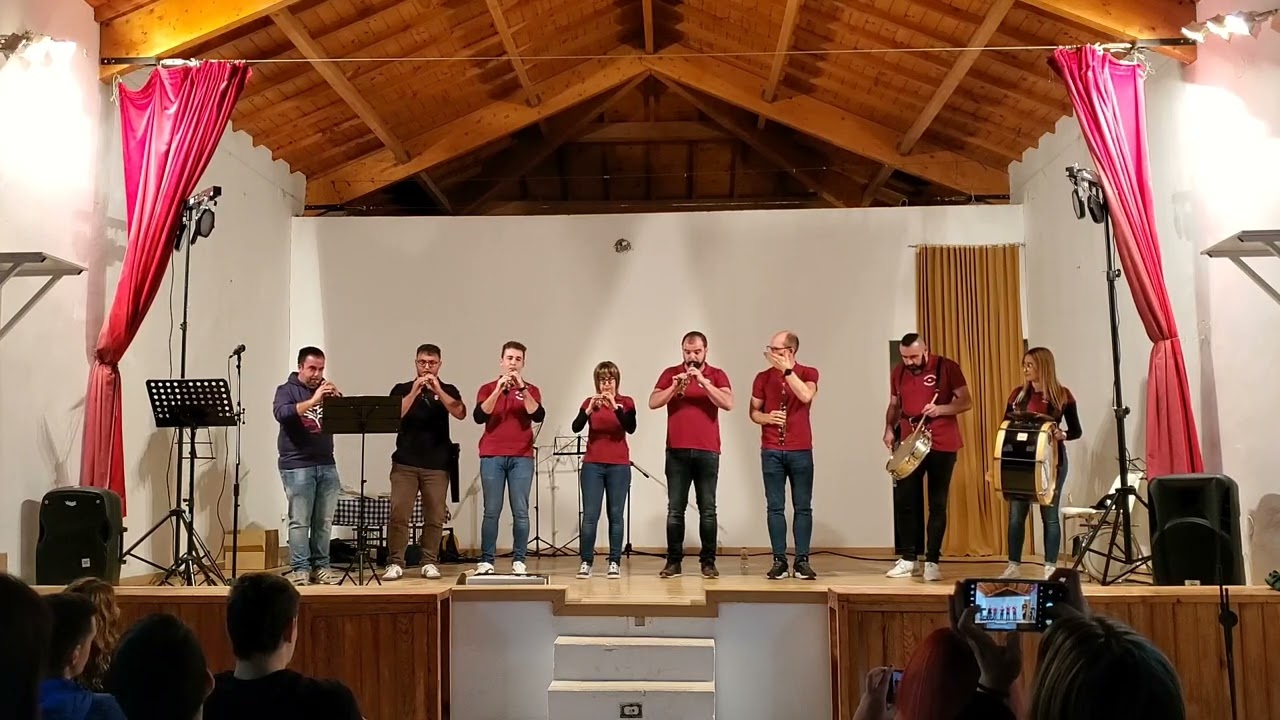 4-Jota de Las Pasturas (Edu Contreras)-Dulzaineros de Hontalbilla&Amigos