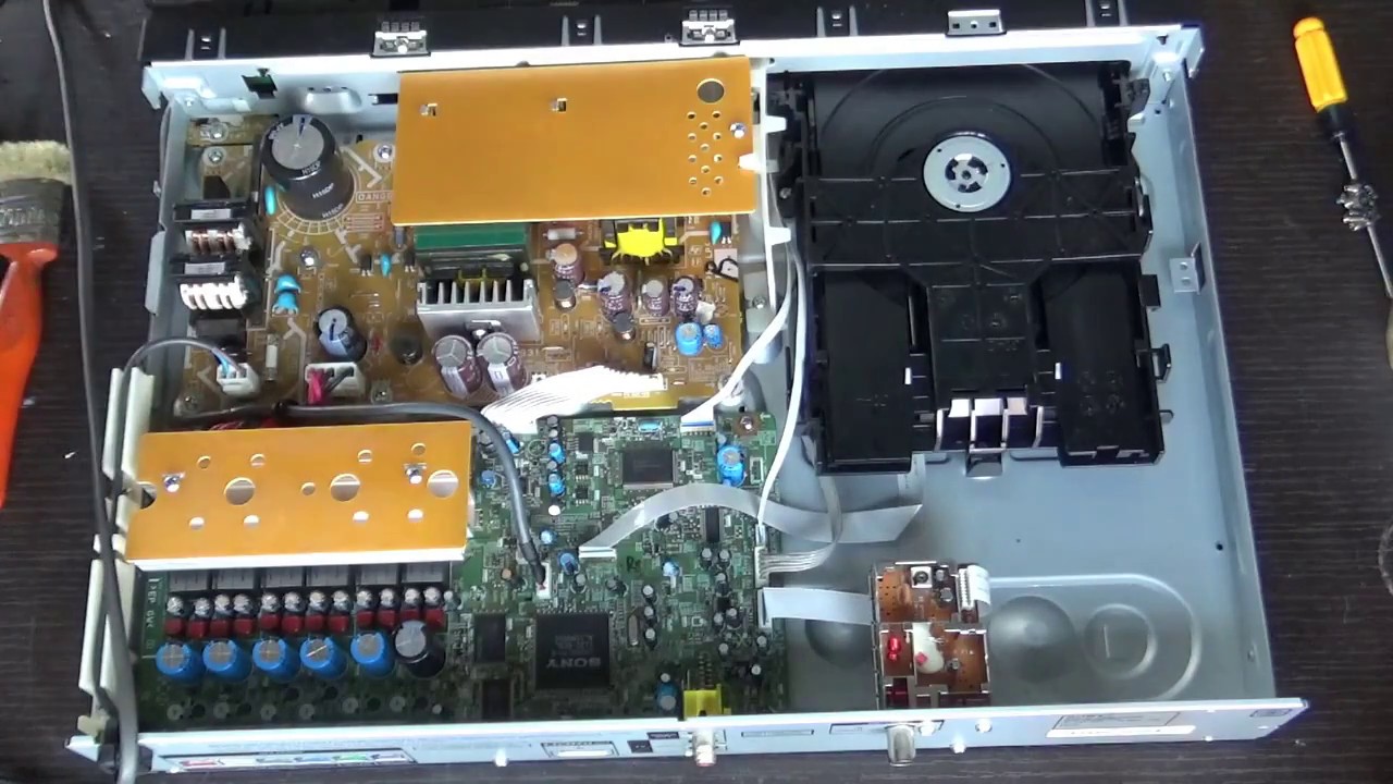 PUSH POWER PROTECTOR in Sony DVD Player /HBD-TZ210