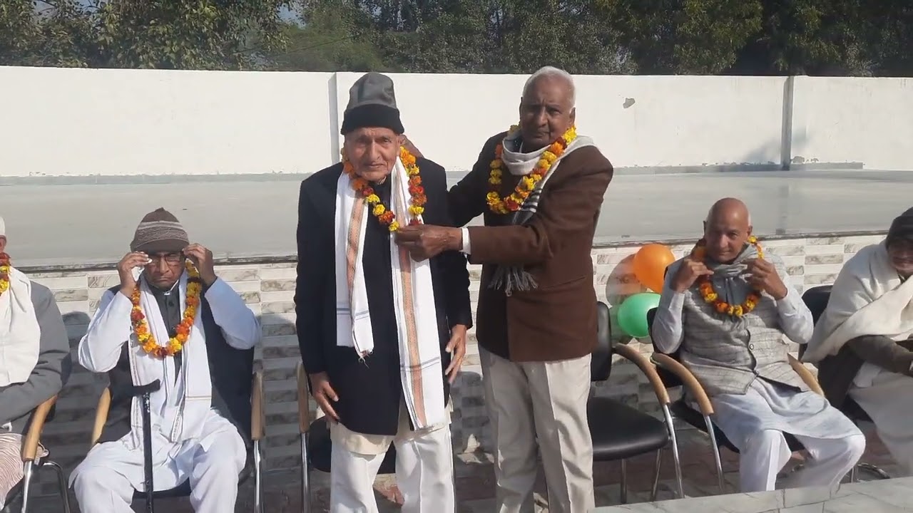 अर्पण है तन मन धन स्वागत स्वीकार करो । स्वर - @ गुरूकुल आर्यनगर हिसार हरियाणा के छात्रों द्वारा @ ।