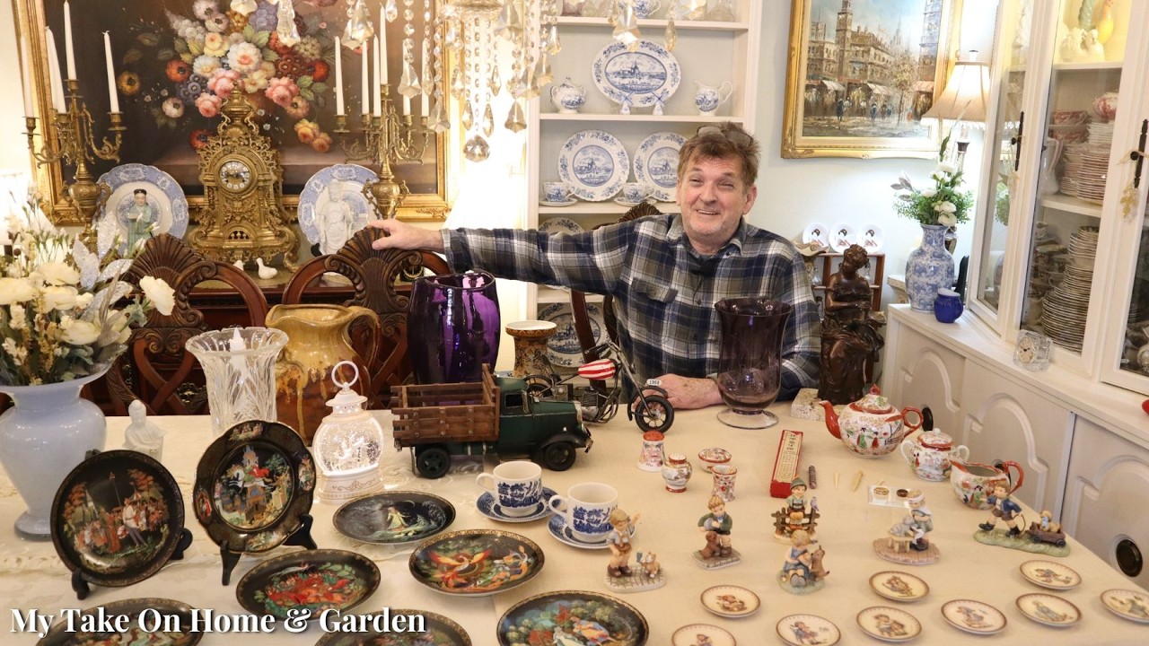 Huge Vintage Haul!! Asian Antiques, Hummels, Vintage Glass, Porcelain, Blue WIllow and Trucks