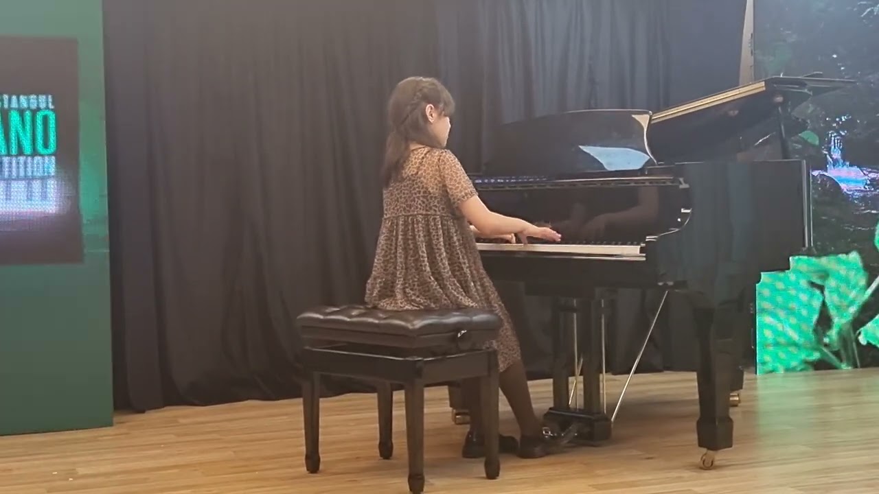 Özüm Dogan Pera Piyano Festivali performansi 07.05.2025