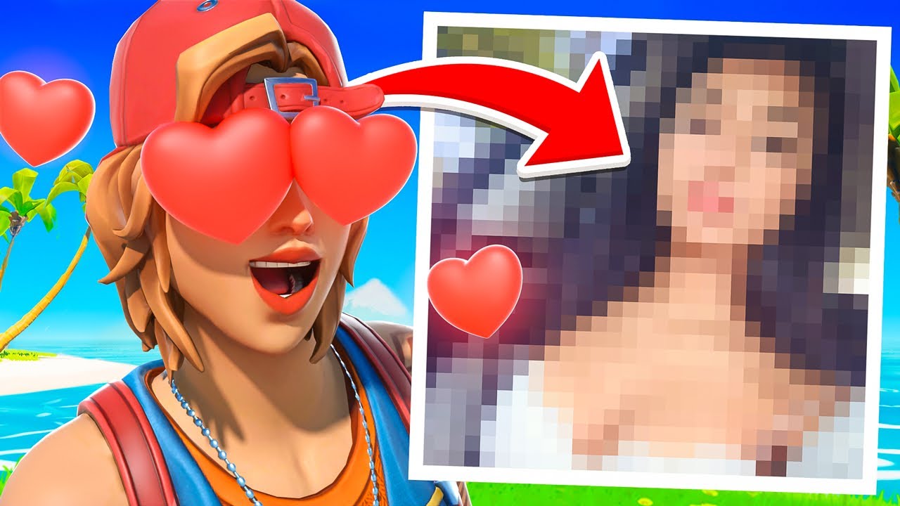 I Sent A THIRST TRAP PIC To My Boy Friend! 😍