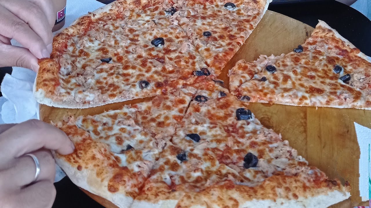 Comó hacer pizza casera fácil y sencilla البيتزا بطريقة سهلة