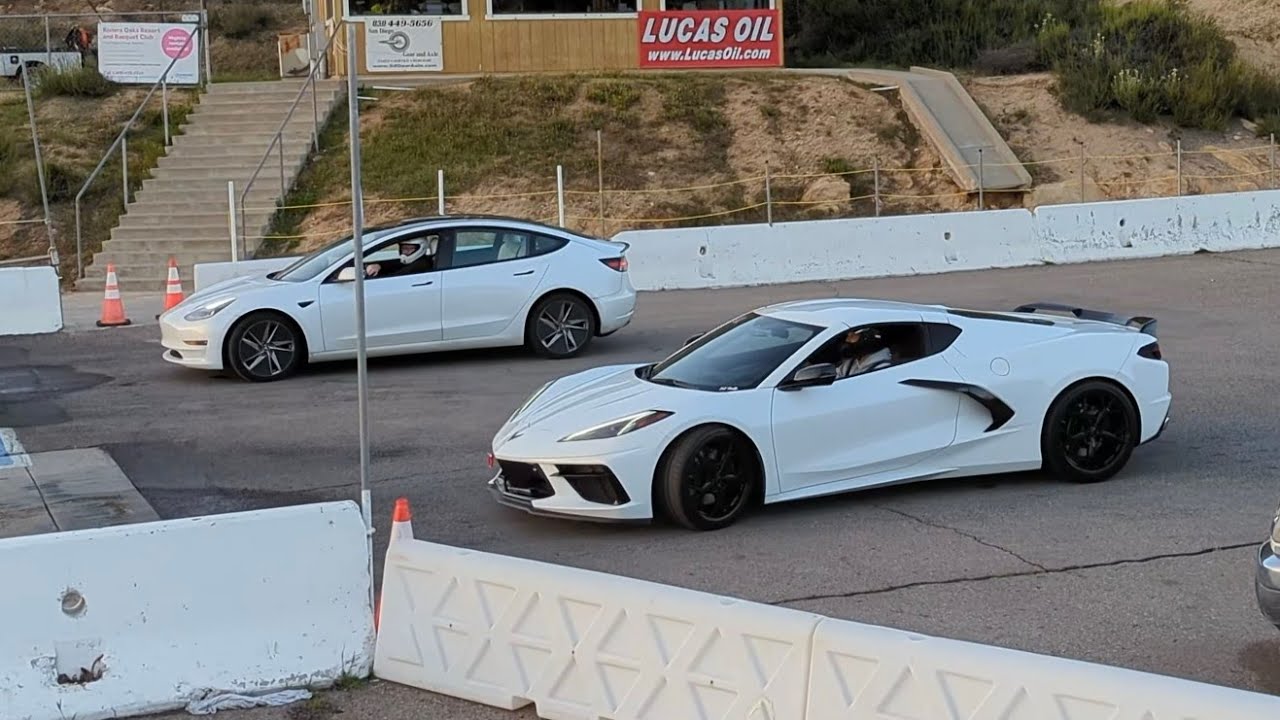 GM Muscle Vs Tesla⚡🏁