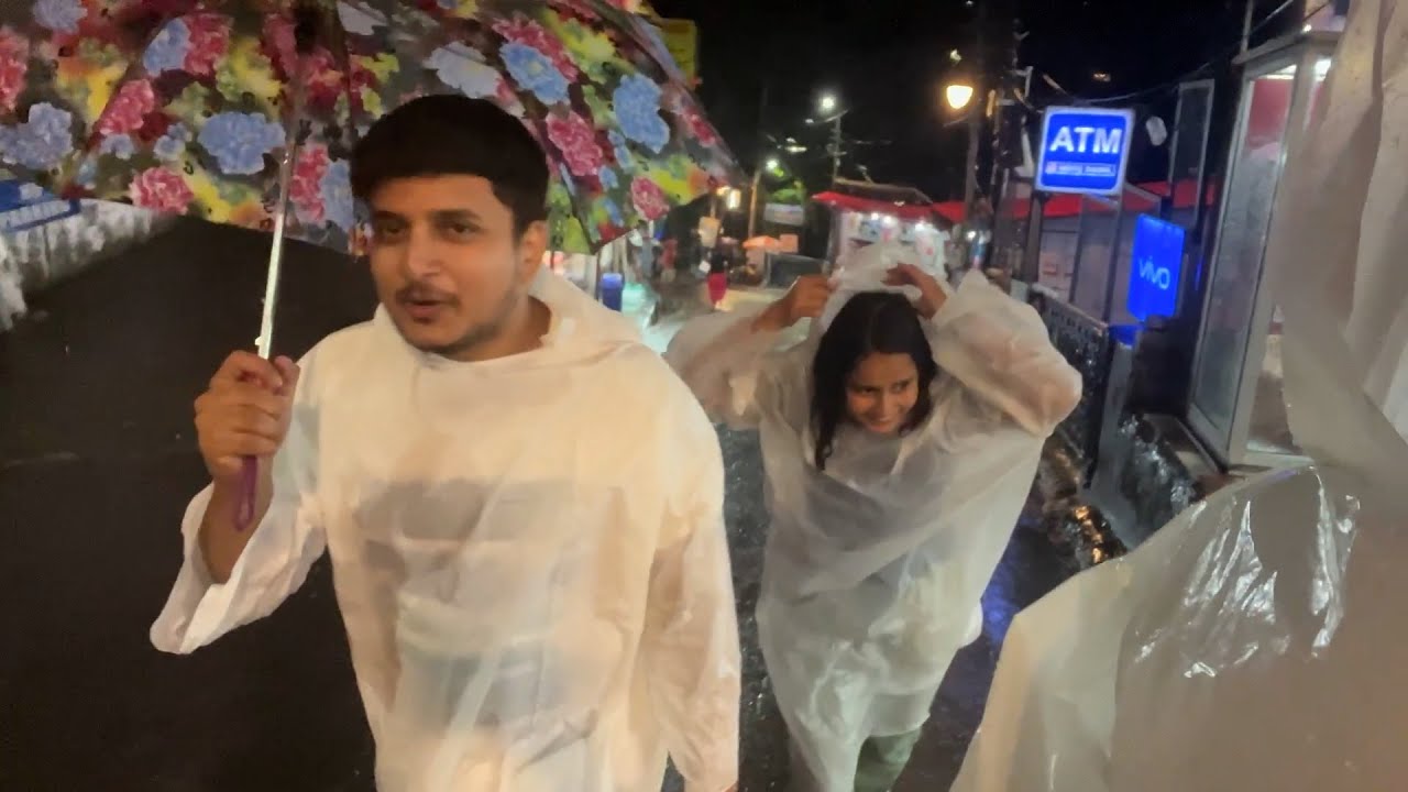 Rain in Mussoorie | Mussoorie Vlog | Uttarakhand Tourism | Freezing Cold in May | Travelites