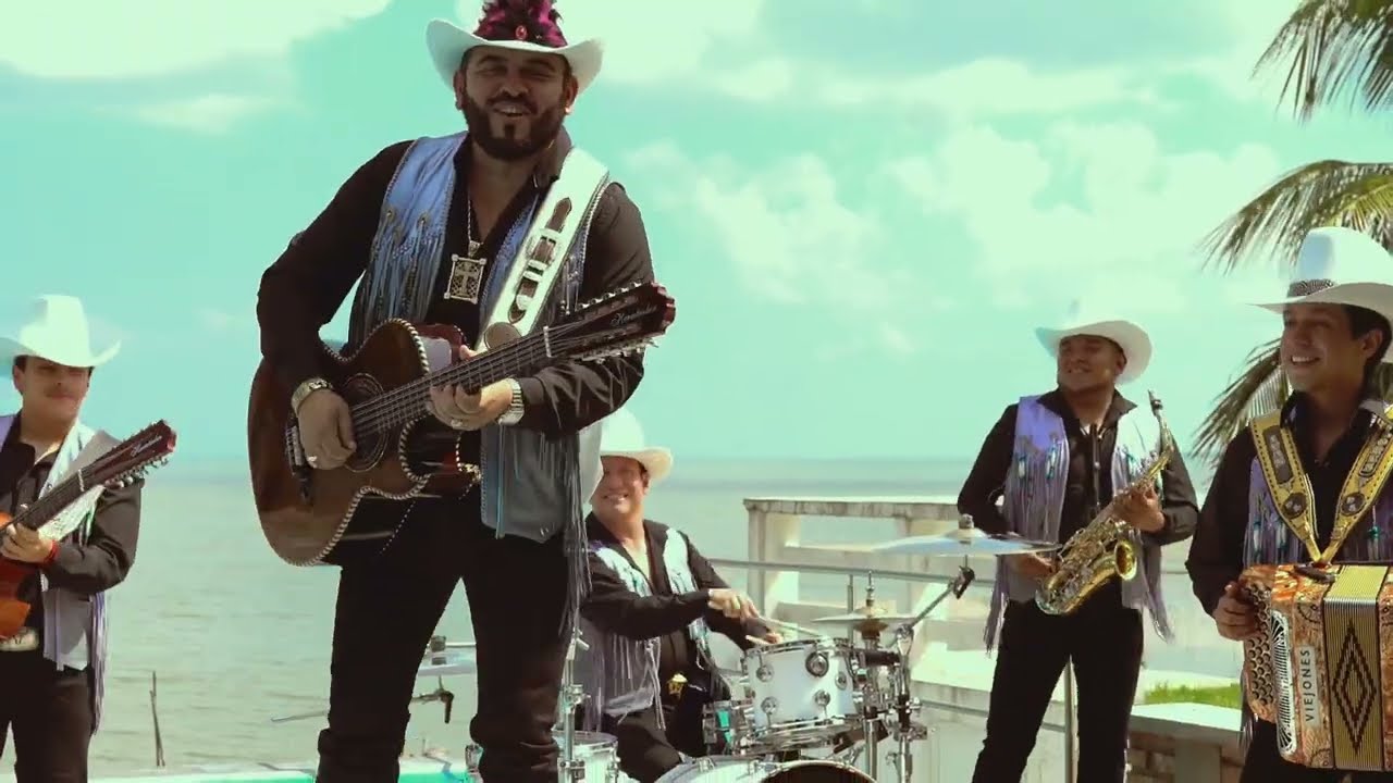 Los Viejones De Linares - Juanito El De Linares (Video Oficial)