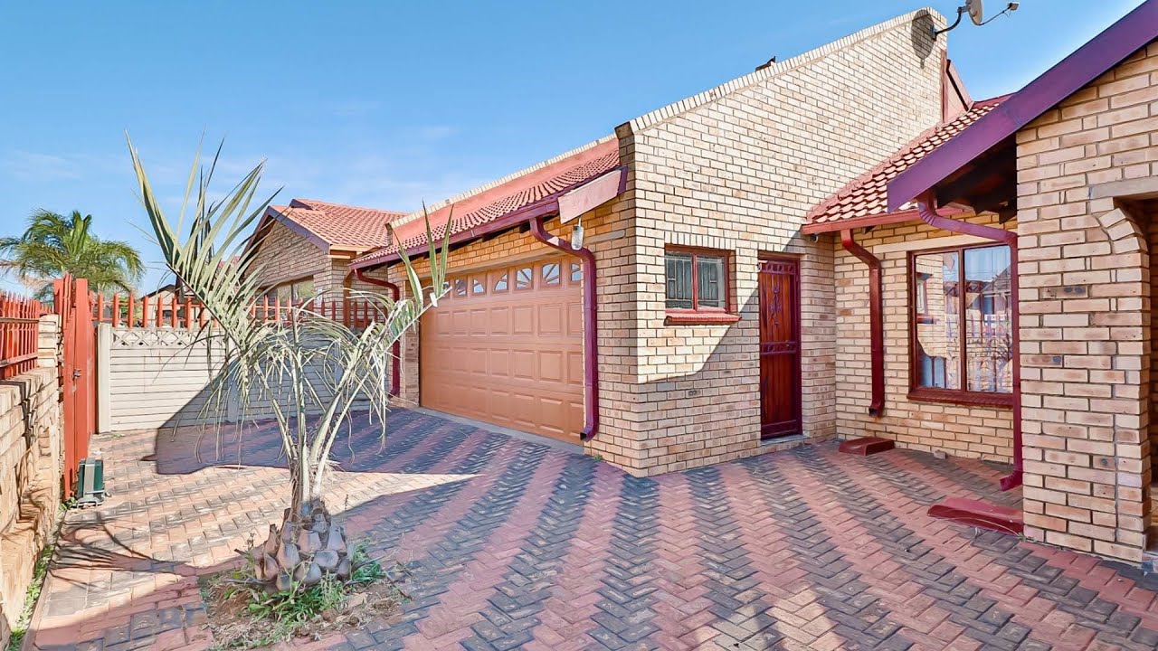 3 Bedroom For Sale | Potchefstroom Central