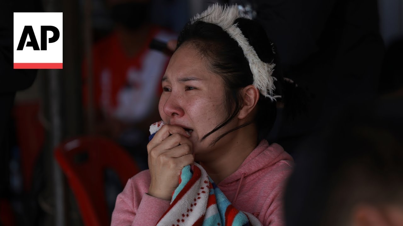 Bangkok residents and tourists react to earthquake in Thailand
