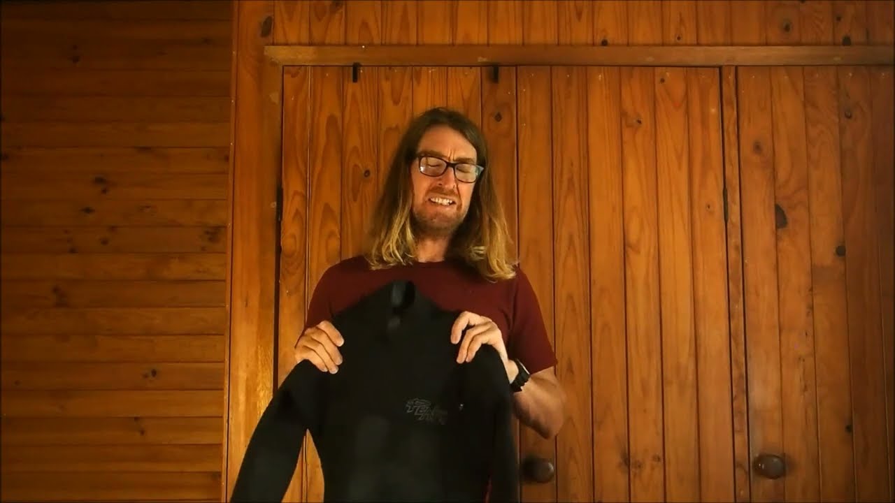 Wetsuit Types for Surfing - Back Zip, Chest Zip or Zipperless..? - Kook Shed