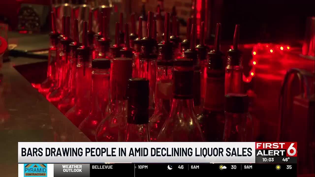 Bars drawing people in amid declining alcohol sales